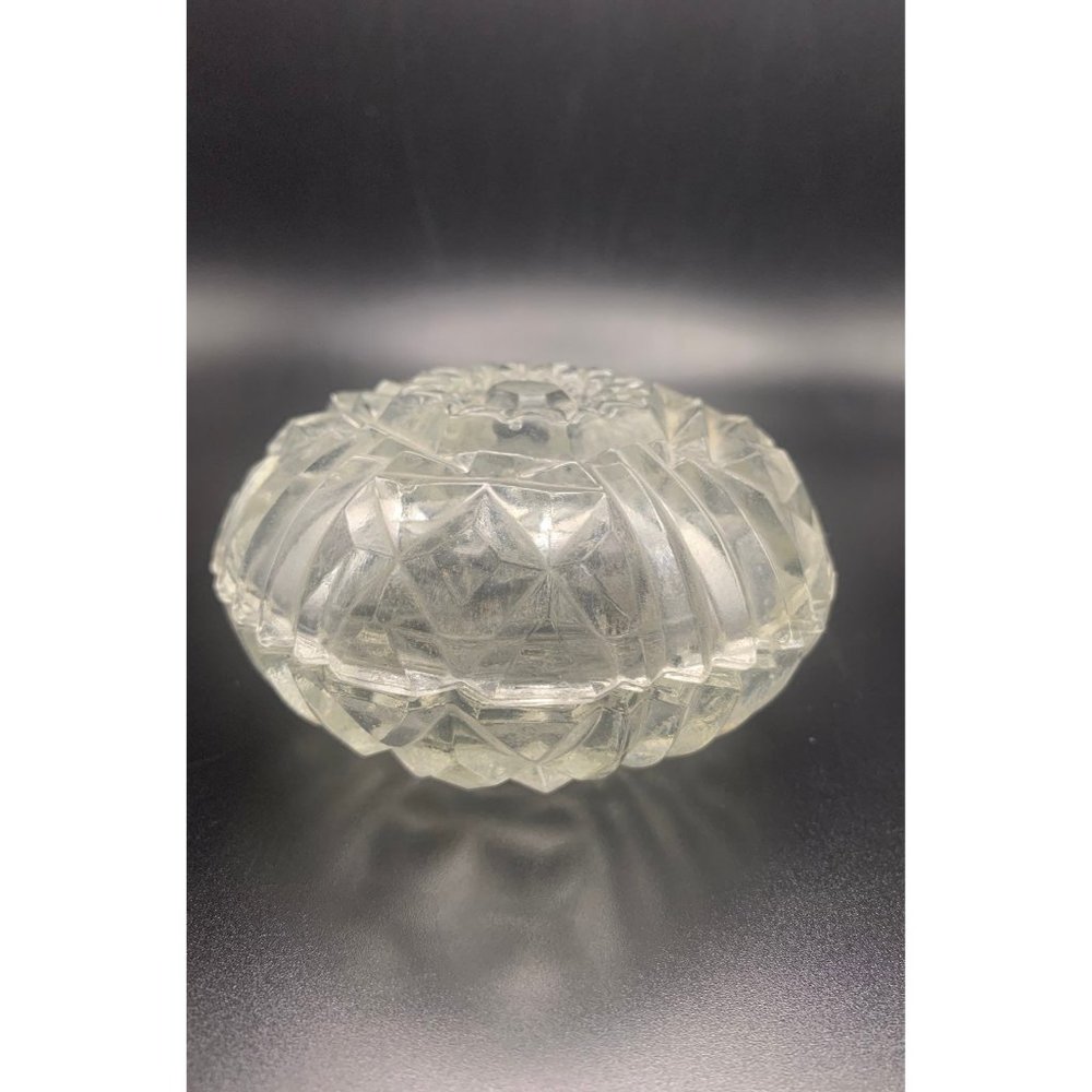 Vintage Crystal trinket box /Candy Dish